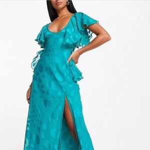 ASOS petite blue aqua flutter dress 
Never worn BNWT 
Size 8